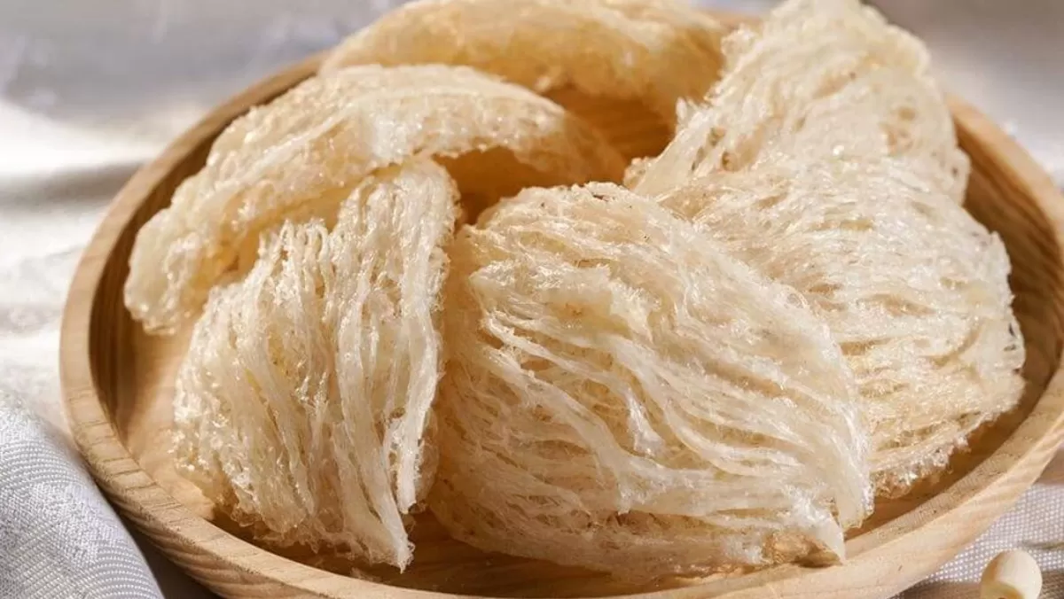 Yến kh&ocirc; tinh chế được l&agrave;m sạch, tạo h&igrave;nh đẹp mắt &ndash; sản phẩm cao cấp từ Yến s&agrave;o Song Ti&ecirc;n